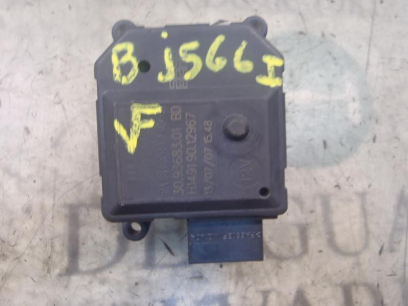 Recambio de motor apertura trampillas climatizador para volkswagen polo (9n3) edition referencia OEM IAM   