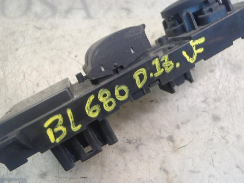 Recambio de mando elevalunas delantero izquierdo para ford focus berlina (cap) sport referencia OEM IAM   