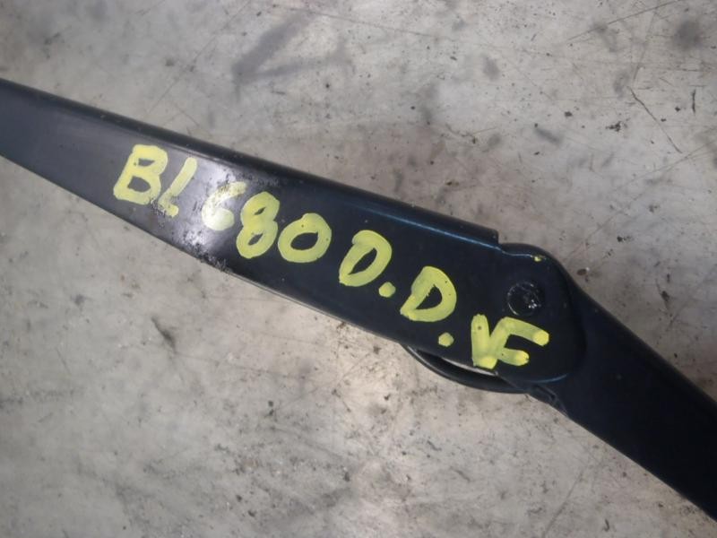 Recambio de brazo limpia delantero derecho para ford focus berlina (cap) sport referencia OEM IAM   