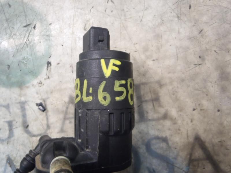 Recambio de bomba limpia para opel corsa d enjoy referencia OEM IAM   