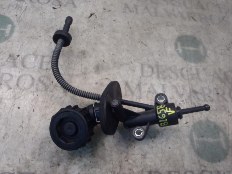 Recambio de bomba embrague para opel corsa d enjoy referencia OEM IAM   