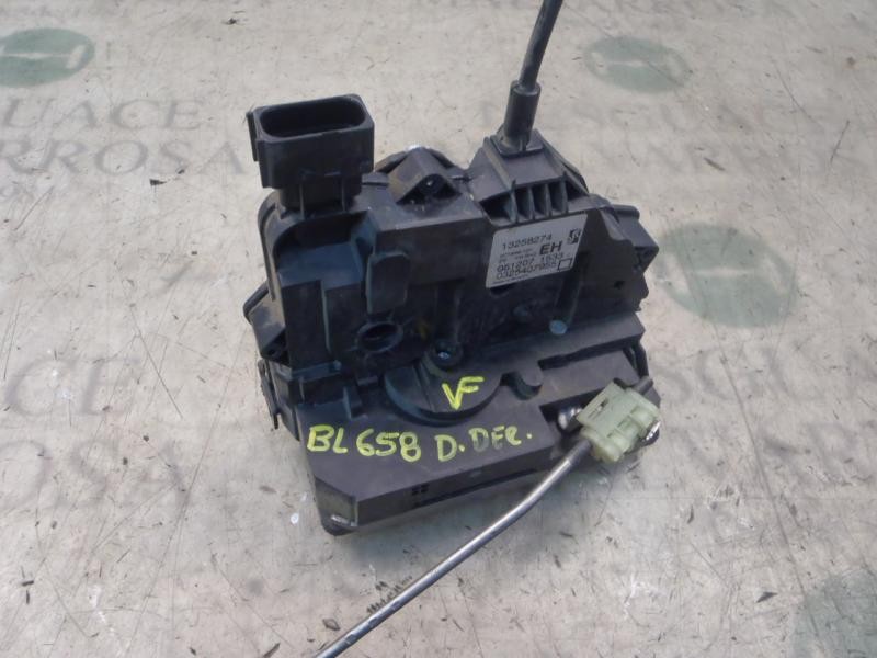 Recambio de cerradura puerta delantera derecha para opel corsa d enjoy referencia OEM IAM   