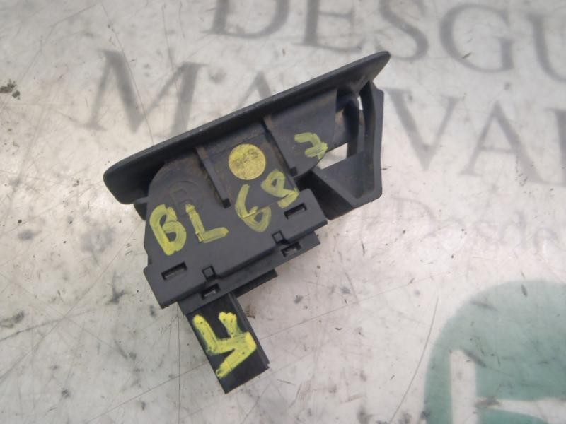 Recambio de mando elevalunas trasero derecho para volkswagen touareg (7la) 2.5 tdi referencia OEM IAM 7L6959855C3X1 7L6959851B 