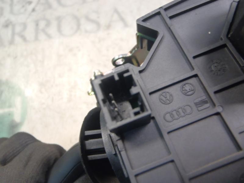 Recambio de mando intermitentes para volkswagen touareg (7la) 2.5 tdi referencia OEM IAM 7L6953503DB41  IEK0105114204