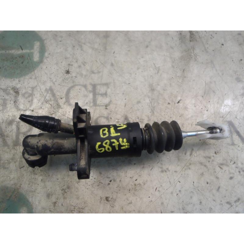 Recambio de bomba embrague para volkswagen touareg (7la) 2.5 tdi referencia OEM IAM 7L6721257B  