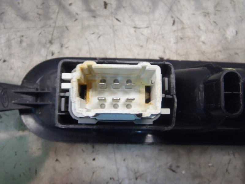 Recambio de mando elevalunas trasero derecho para renault scenic ii dynamique referencia OEM IAM   