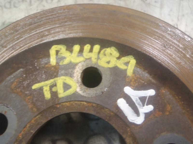 Recambio de disco freno trasero para ford focus lim. (cb4) trend referencia OEM IAM 1748745  