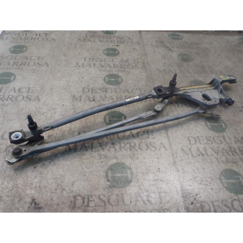 Recambio de articulacion limpia delantero para ford focus lim. (cb4) business referencia OEM IAM 1704580  