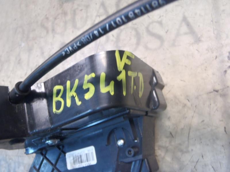 Recambio de cerradura puerta trasera derecha para ford focus lim. (cb4) business referencia OEM IAM 4892382 4M5AR26412BE 