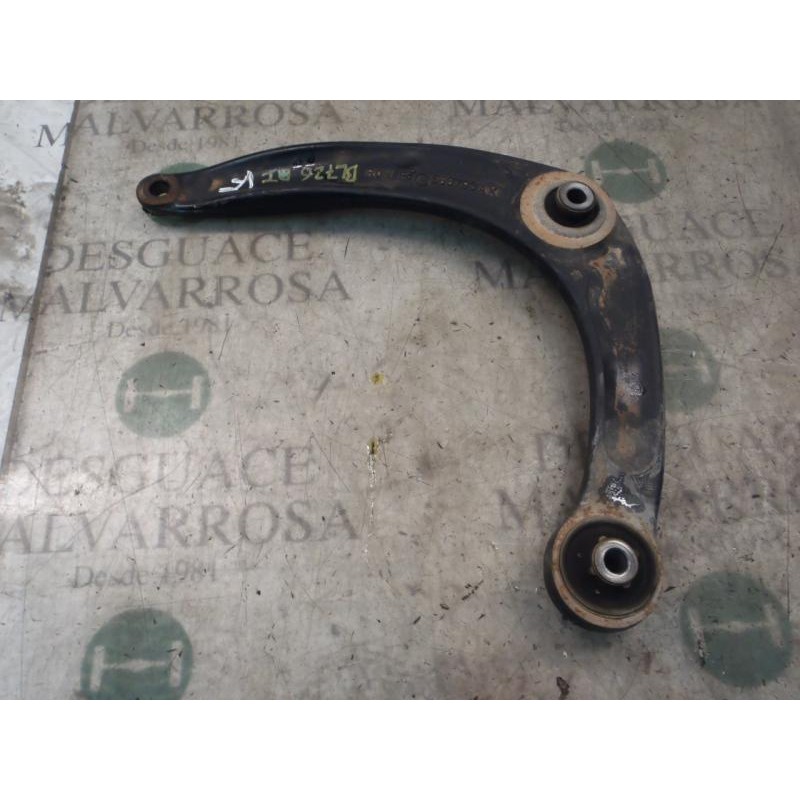 Recambio de brazo suspension inferior delantero izquierdo para citroën c4 picasso sx referencia OEM IAM 3520S2  