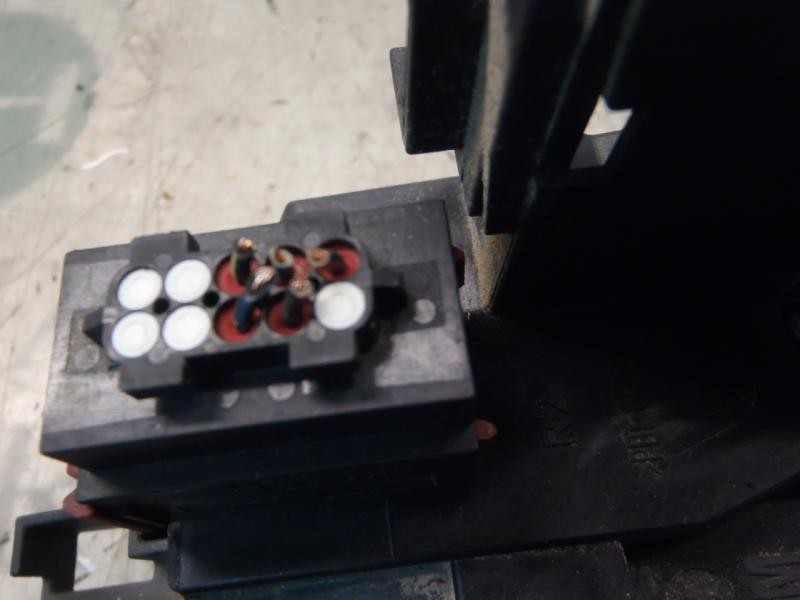 Recambio de cerradura puerta delantera derecha para opel vectra c berlina comfort referencia OEM IAM   