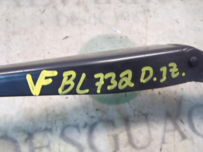 Recambio de brazo limpia delantero izquierdo para opel astra h berlina enjoy referencia OEM IAM   