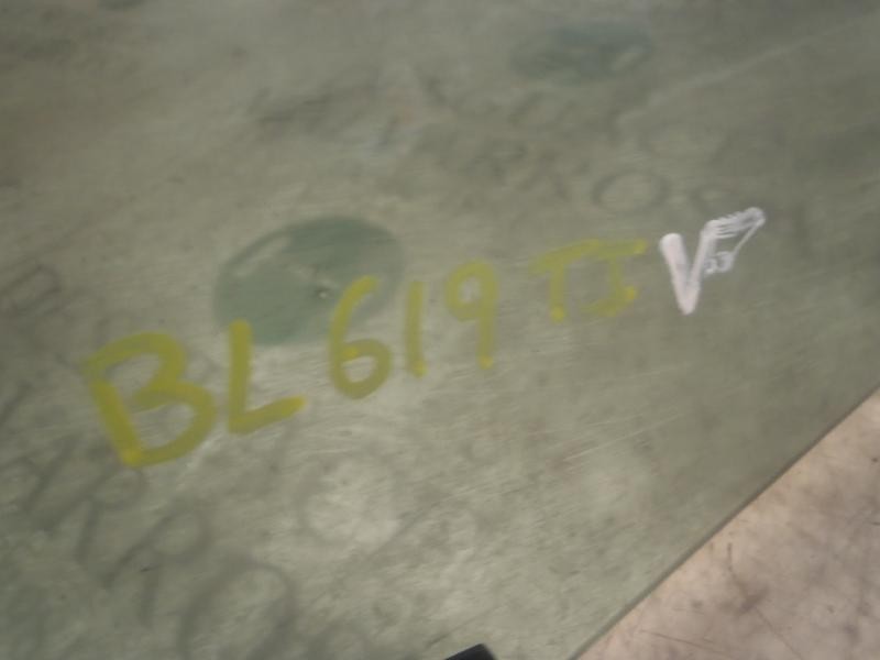 Recambio de cristal puerta trasero izquierdo para peugeot 308 confort referencia OEM IAM 9203HR  