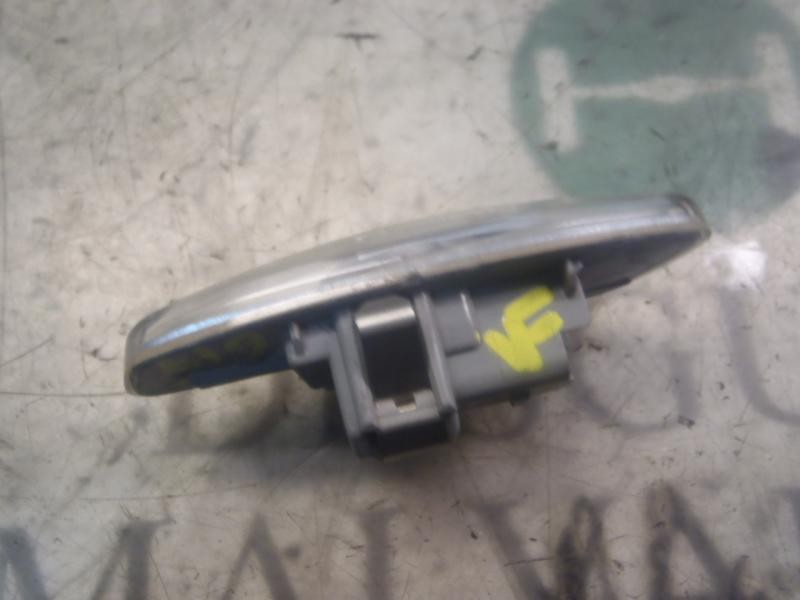 Recambio de piloto lateral derecho para peugeot 308 confort referencia OEM IAM 6325G6  