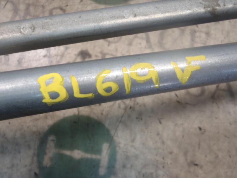 Recambio de articulacion limpia delantero para peugeot 308 confort referencia OEM IAM 6405HY  