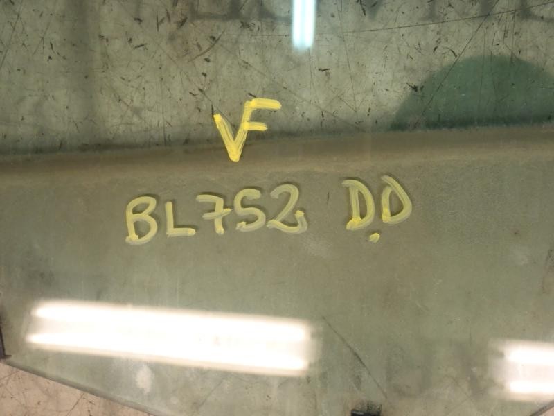 Recambio de cristal puerta delantero derecho para citroën c4 berlina exclusive referencia OEM IAM   