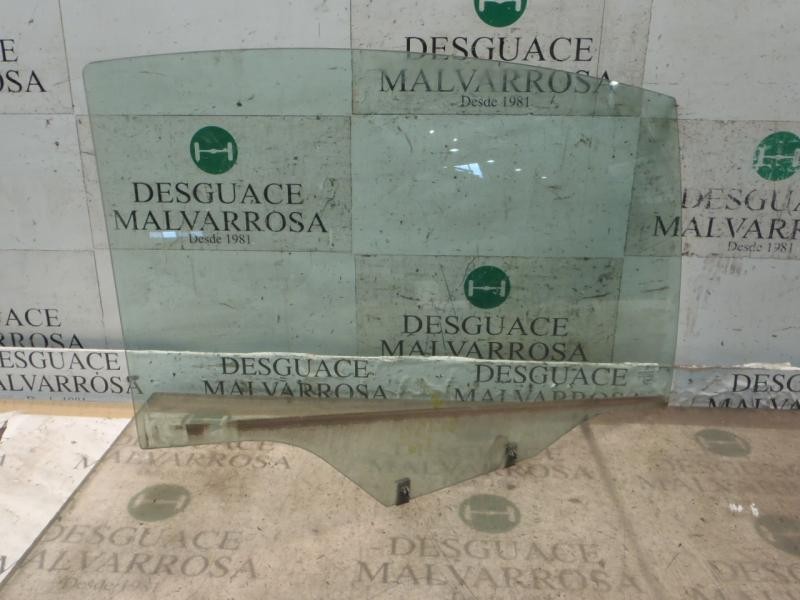 Recambio de cristal puerta trasero derecho para citroën c4 berlina exclusive referencia OEM IAM   