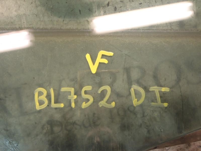 Recambio de cristal puerta delantero izquierdo para citroën c4 berlina exclusive referencia OEM IAM   