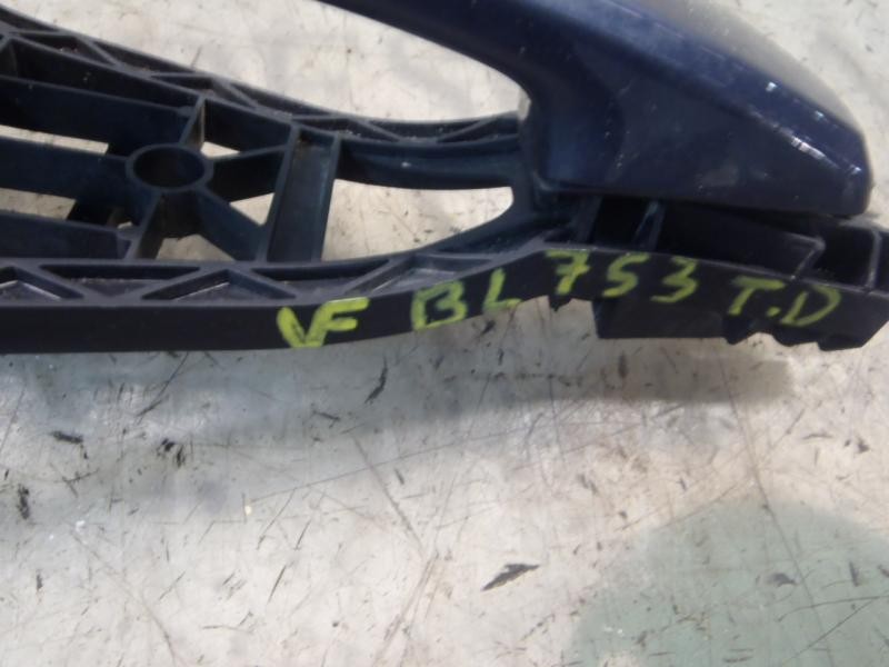 Recambio de maneta exterior trasera derecha para opel zafira b 1.9 cdti referencia OEM IAM   