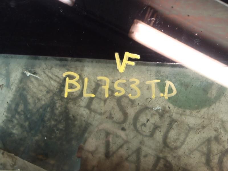 Recambio de cristal puerta trasero derecho para opel zafira b 1.9 cdti referencia OEM IAM   