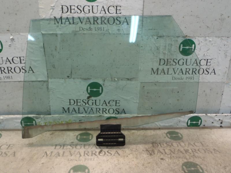 Recambio de cristal puerta trasero izquierdo para audi a4 avant (8e) 3.0 quattro referencia OEM IAM 8E9845025  