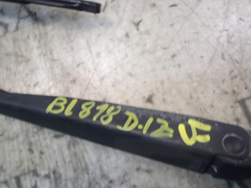 Recambio de brazo limpia delantero izquierdo para renault espace /grand espace (je0) 2.0 espace rn referencia OEM IAM   