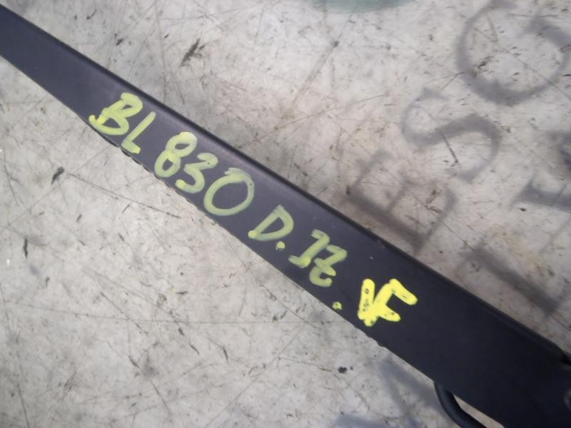 Recambio de brazo limpia delantero izquierdo para citroën c2 furio referencia OEM IAM   