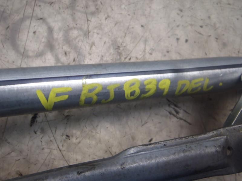 Recambio de articulacion limpia delantero para bmw serie 3 berlina (e46) 330d referencia OEM IAM 61617071693  