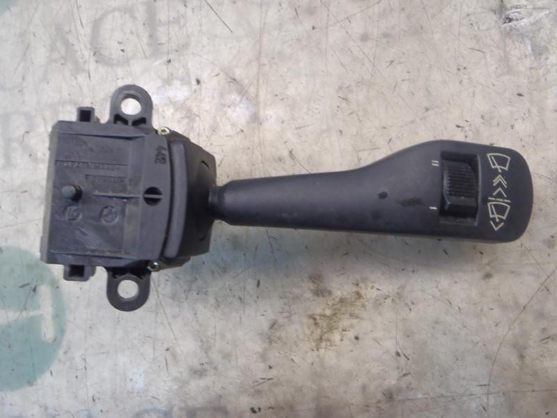 Recambio de mando limpia para bmw serie 3 berlina (e46) 330d referencia OEM IAM 61318363664 8363664 