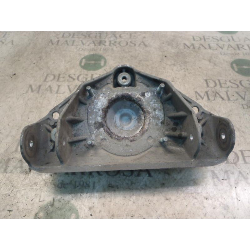 Recambio de brazo suspension inferior delantero derecho para volkswagen touareg (7la) 2.5 tdi referencia OEM IAM 7L0412391D  