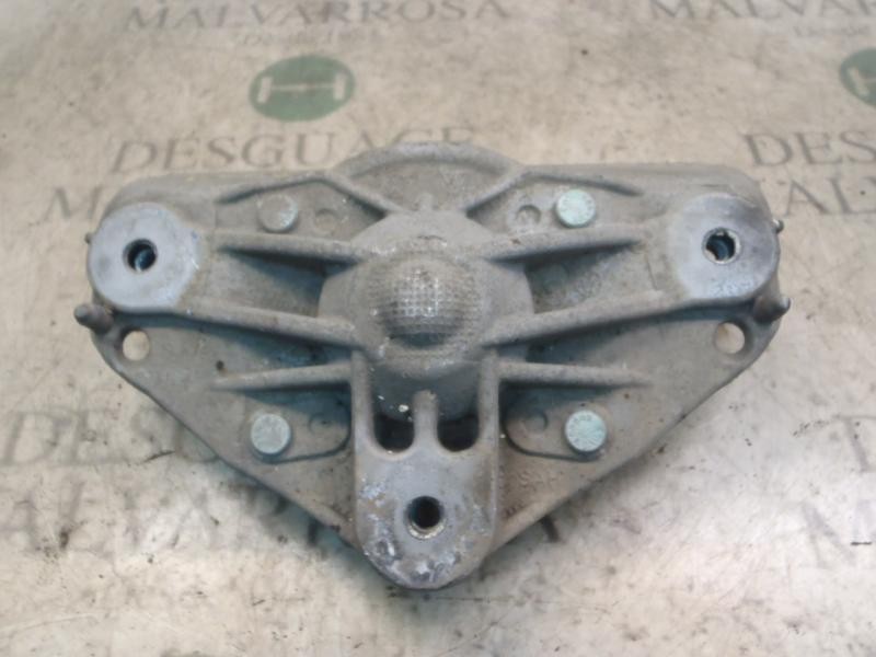 Recambio de brazo suspension inferior delantero derecho para volkswagen touareg (7la) 2.5 tdi referencia OEM IAM 7L0412391D  