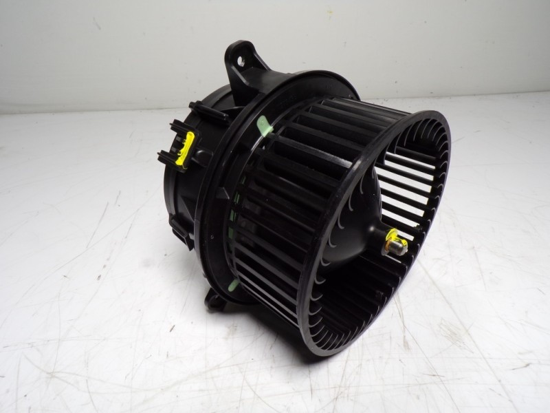 Recambio de motor calefaccion para audi a1 sportback (gba) 1.0 tfsi referencia OEM IAM 2Q2820021A 2Q2820021A 