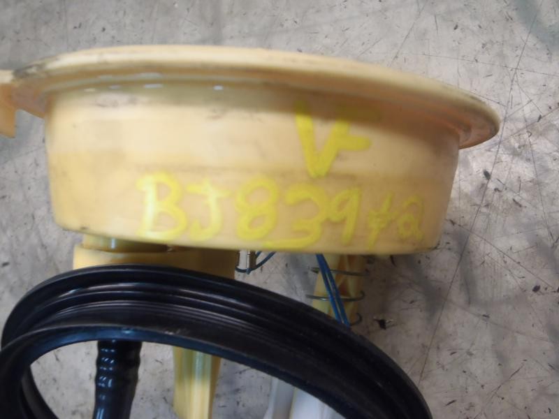 Recambio de aforador para bmw serie 3 berlina (e46) 330d referencia OEM IAM 16116768788 6752054 