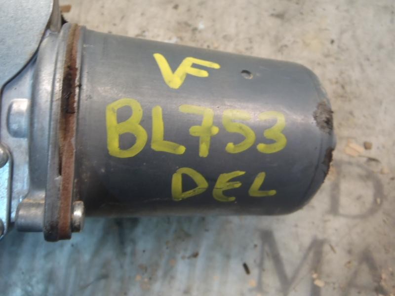 Recambio de motor limpia delantero para opel zafira b 1.9 cdti referencia OEM IAM   