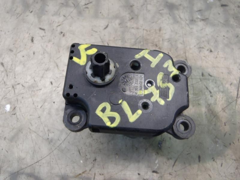 Recambio de motor electrico para opel zafira b 1.9 cdti referencia OEM IAM   