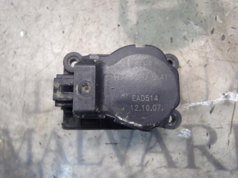 Recambio de motor electrico para opel zafira b 1.9 cdti referencia OEM IAM   