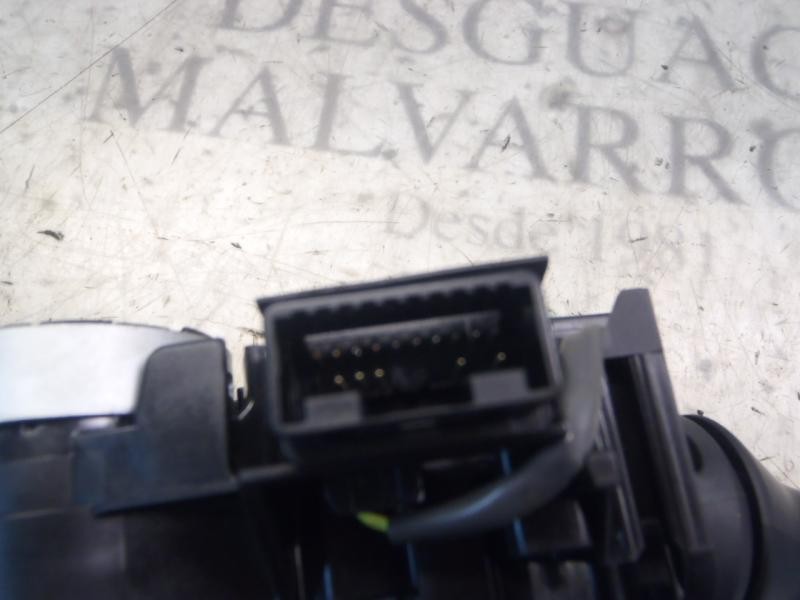 Recambio de mando luces para toyota auris luna referencia OEM IAM   