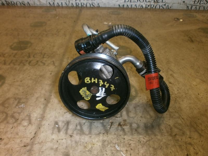 Recambio de bomba direccion para ford fiesta (cbk) ghia referencia OEM IAM   