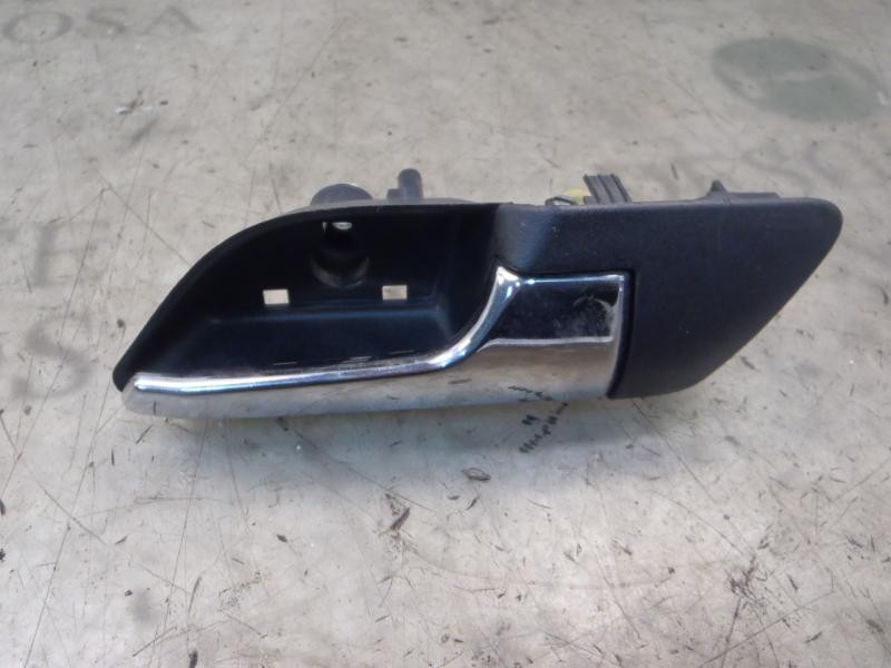 Recambio de maneta interior delantera derecha para opel tigra twin top sport referencia OEM IAM   