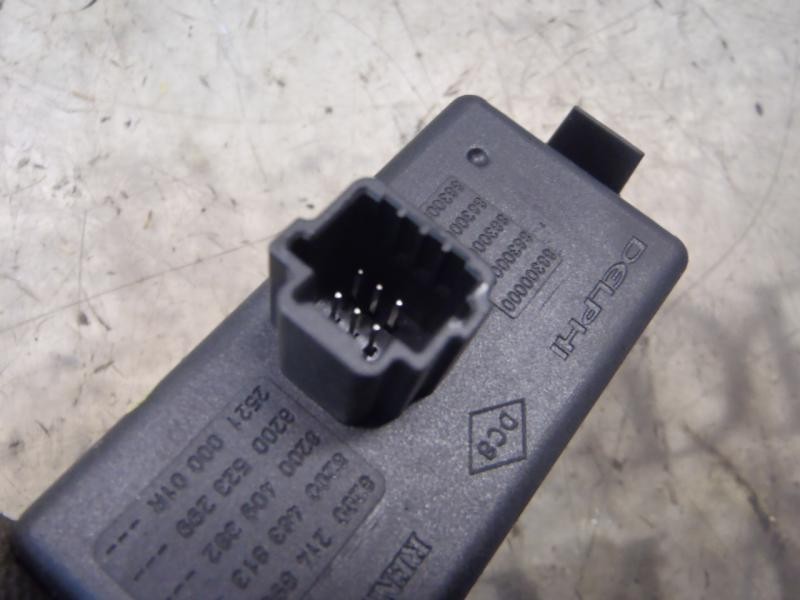 Recambio de warning para renault twingo authentique referencia OEM IAM   