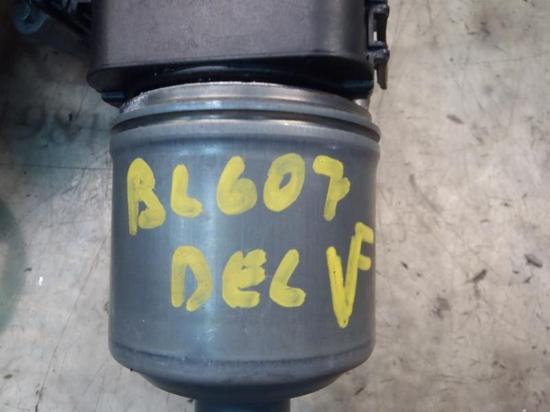 Recambio de motor limpia delantero para renault twingo authentique referencia OEM IAM   