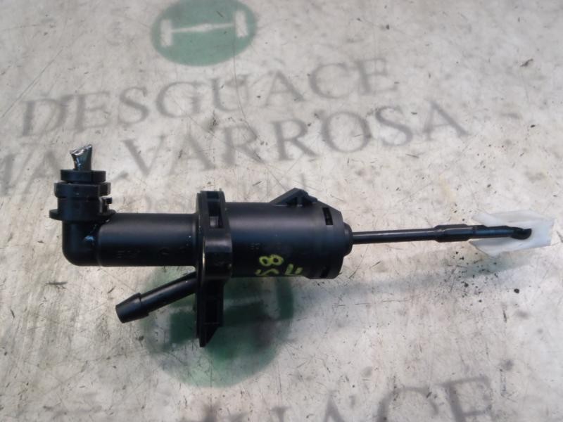 Recambio de bomba embrague para skoda fabia (6y2/6y3) classic referencia OEM IAM   