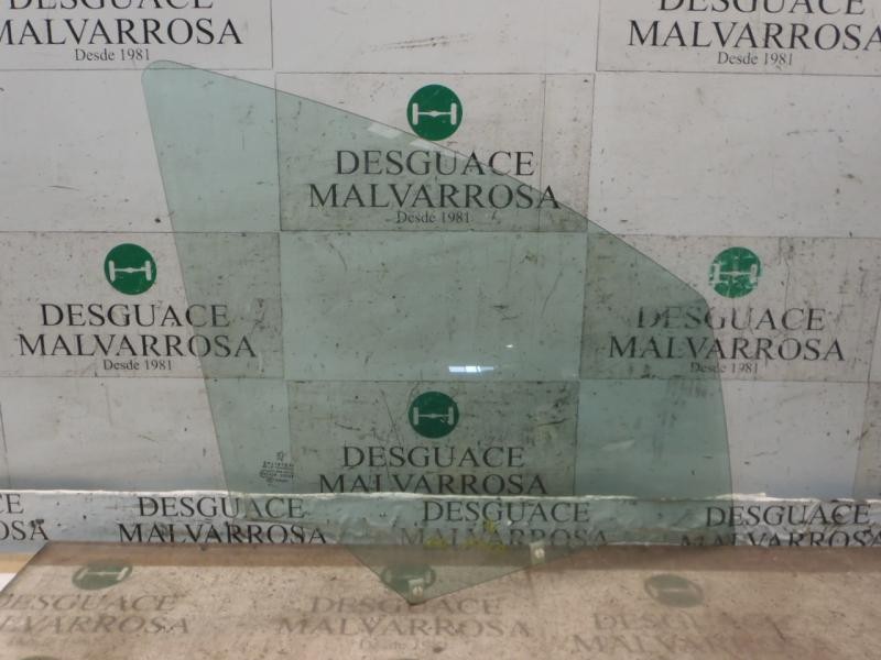 Recambio de cristal puerta delantero derecho para peugeot 307 berlina (s2) xt referencia OEM IAM   