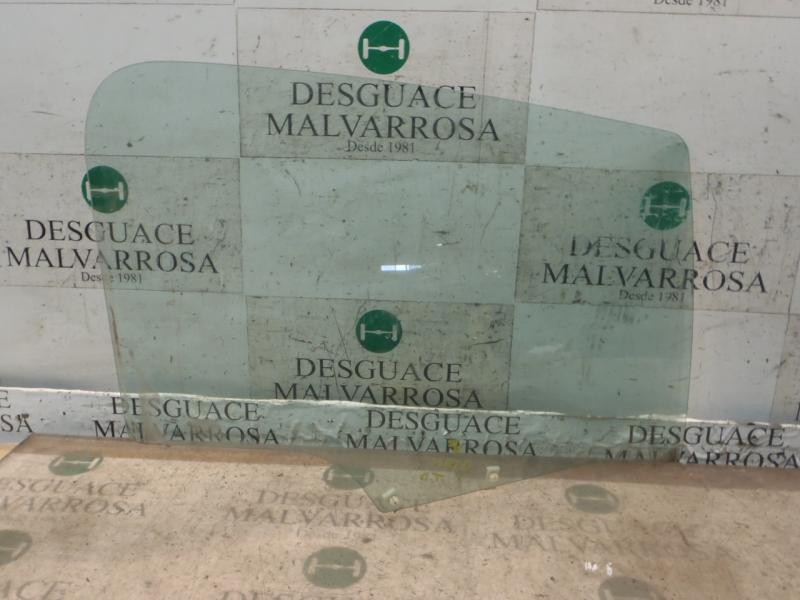 Recambio de cristal puerta trasero derecho para peugeot 307 berlina (s2) xt referencia OEM IAM   