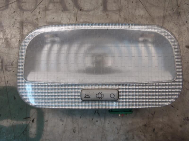 Recambio de piloto interior para peugeot 307 berlina (s2) xt referencia OEM IAM   