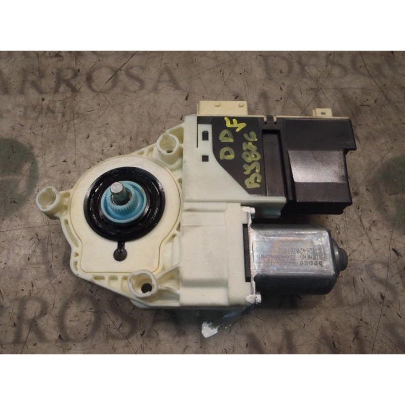 Recambio de motor elevalunas delantero derecho para peugeot 307 berlina (s2) xt referencia OEM IAM   