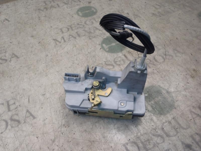 Recambio de cerradura puerta trasera derecha para peugeot 307 berlina (s2) xt referencia OEM IAM   