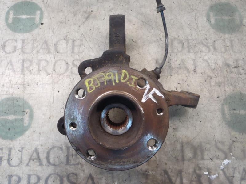 Recambio de mangueta delantera izquierda para renault clio ii fase i (b/cbo) referencia OEM IAM   