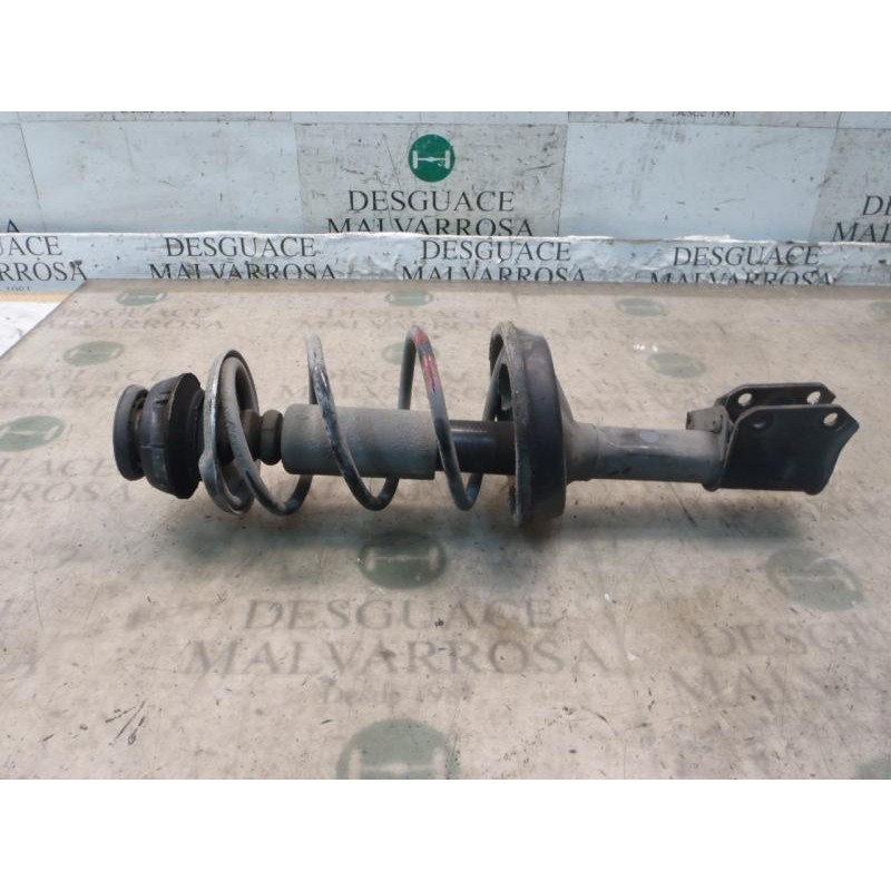 Recambio de amortiguador delantero izquierdo para renault clio ii fase ii (b/cb0) campus referencia OEM IAM   