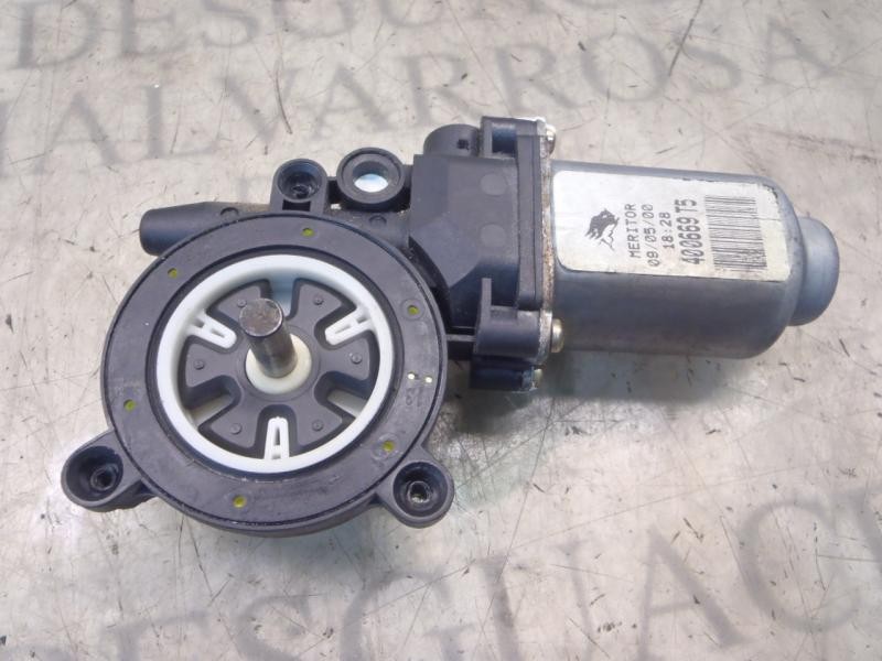 Recambio de motor elevalunas trasero izquierdo para renault scenic rx4 (ja0) 1.9 dci referencia OEM IAM   